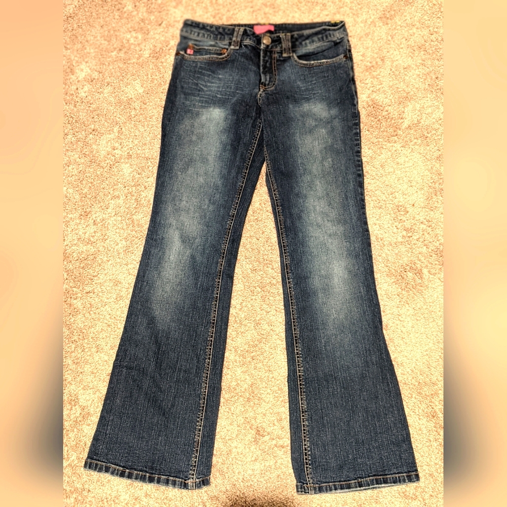 GUC Women's BCBG Medium Wash Blue Jeans
